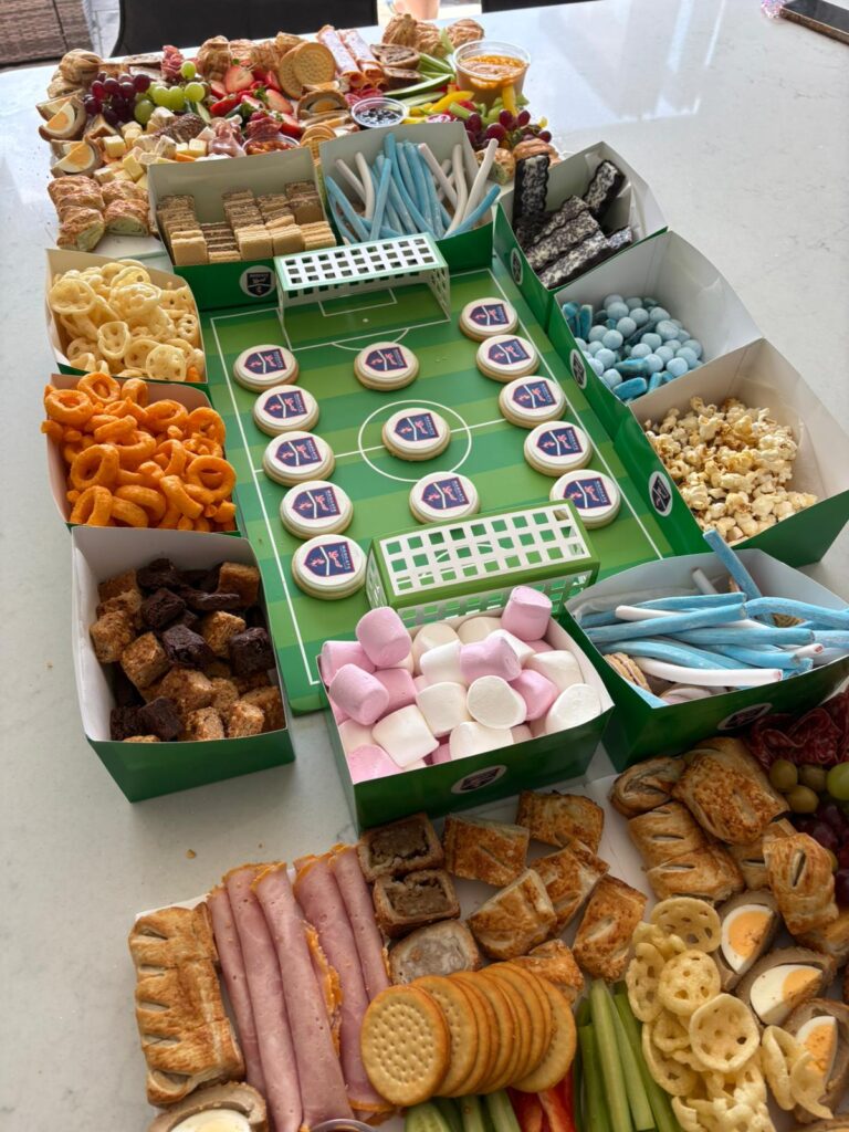 Why is a grazing table good for catering